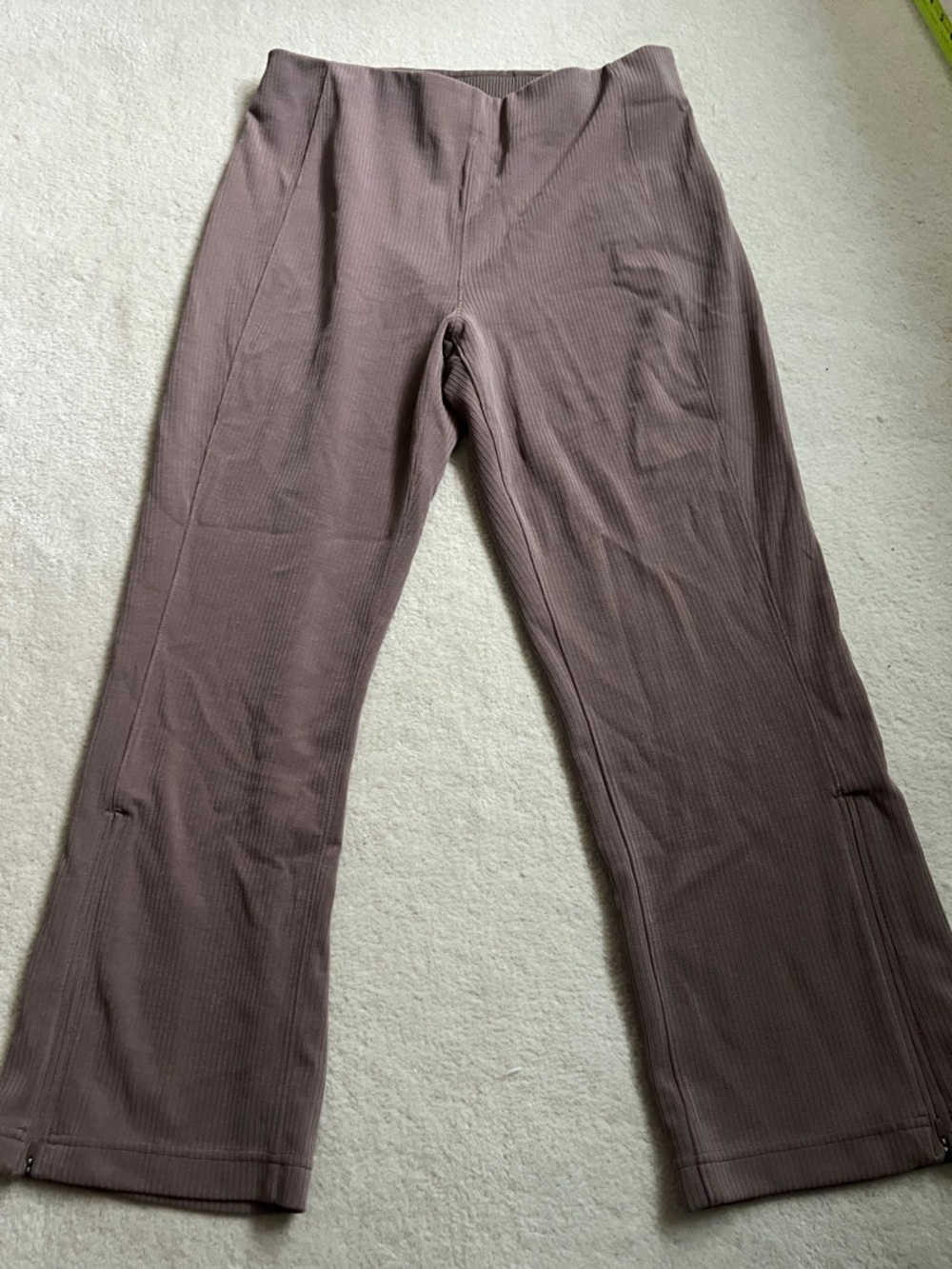 Lululemon Blush Ribbed Stretch Pants